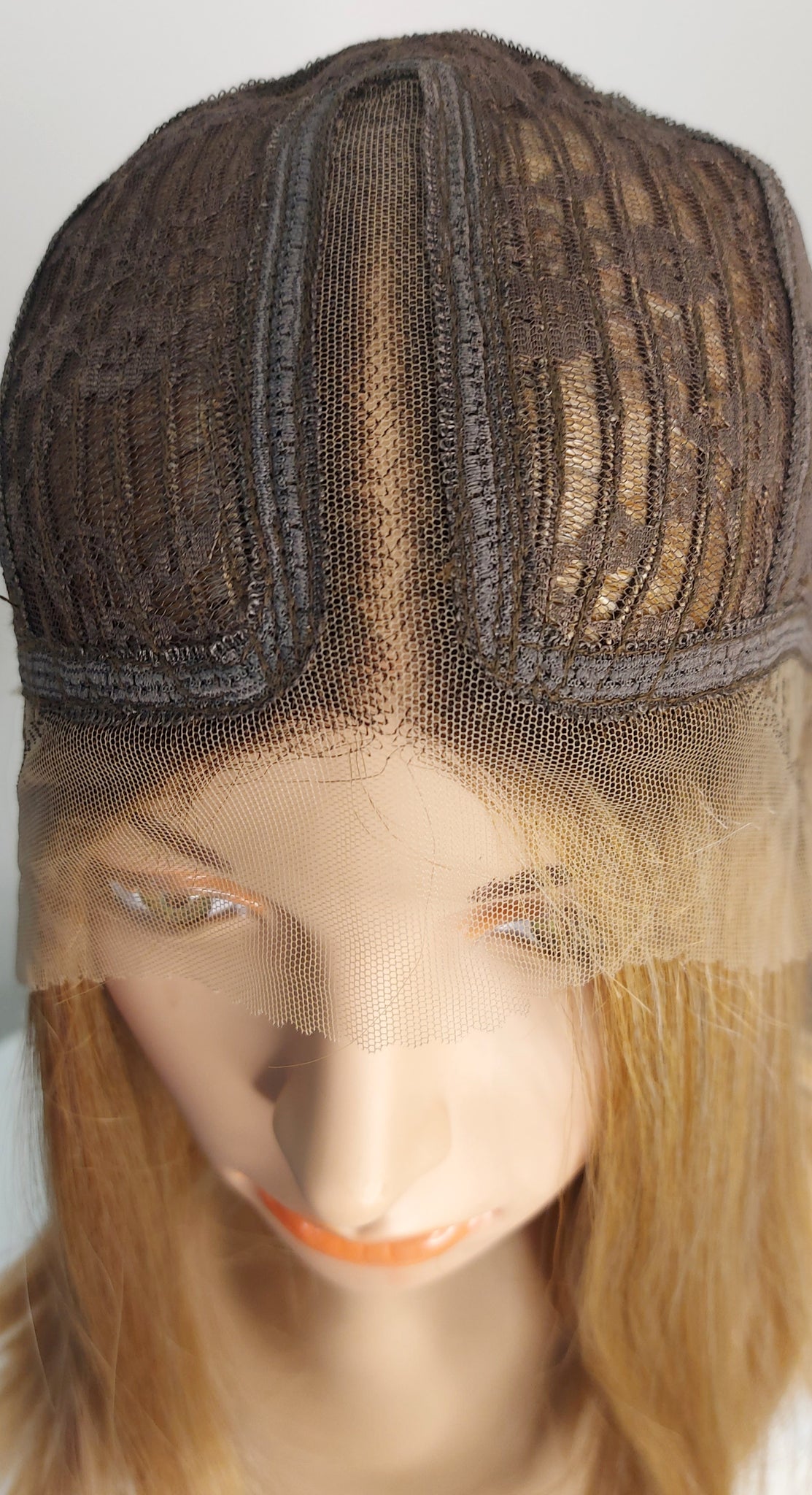 WASP Synthetic Lace Front Wig-Lace Mo #RT6/23C
