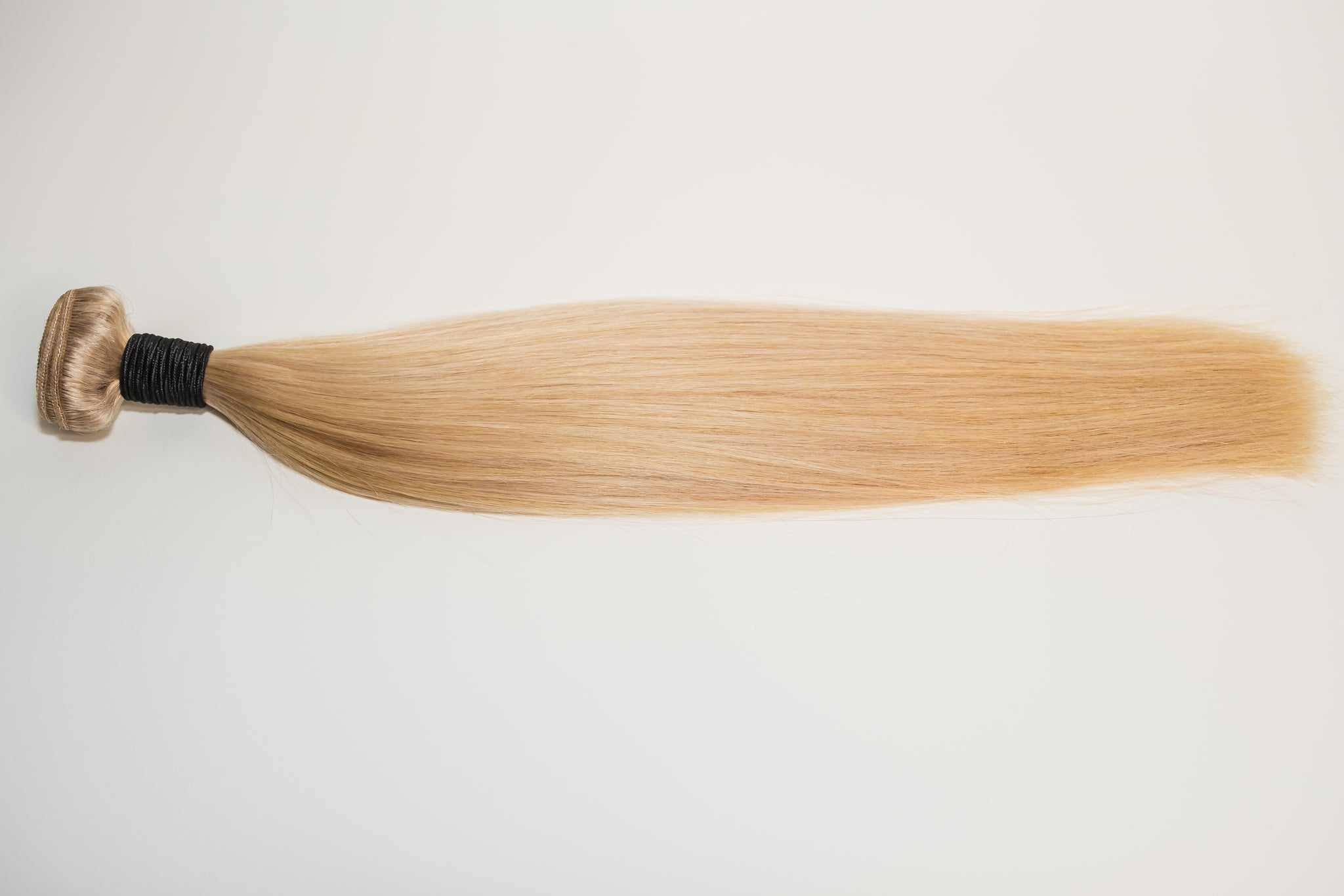22" WEFT HAIR EXTENSIONS DELUXE BOX