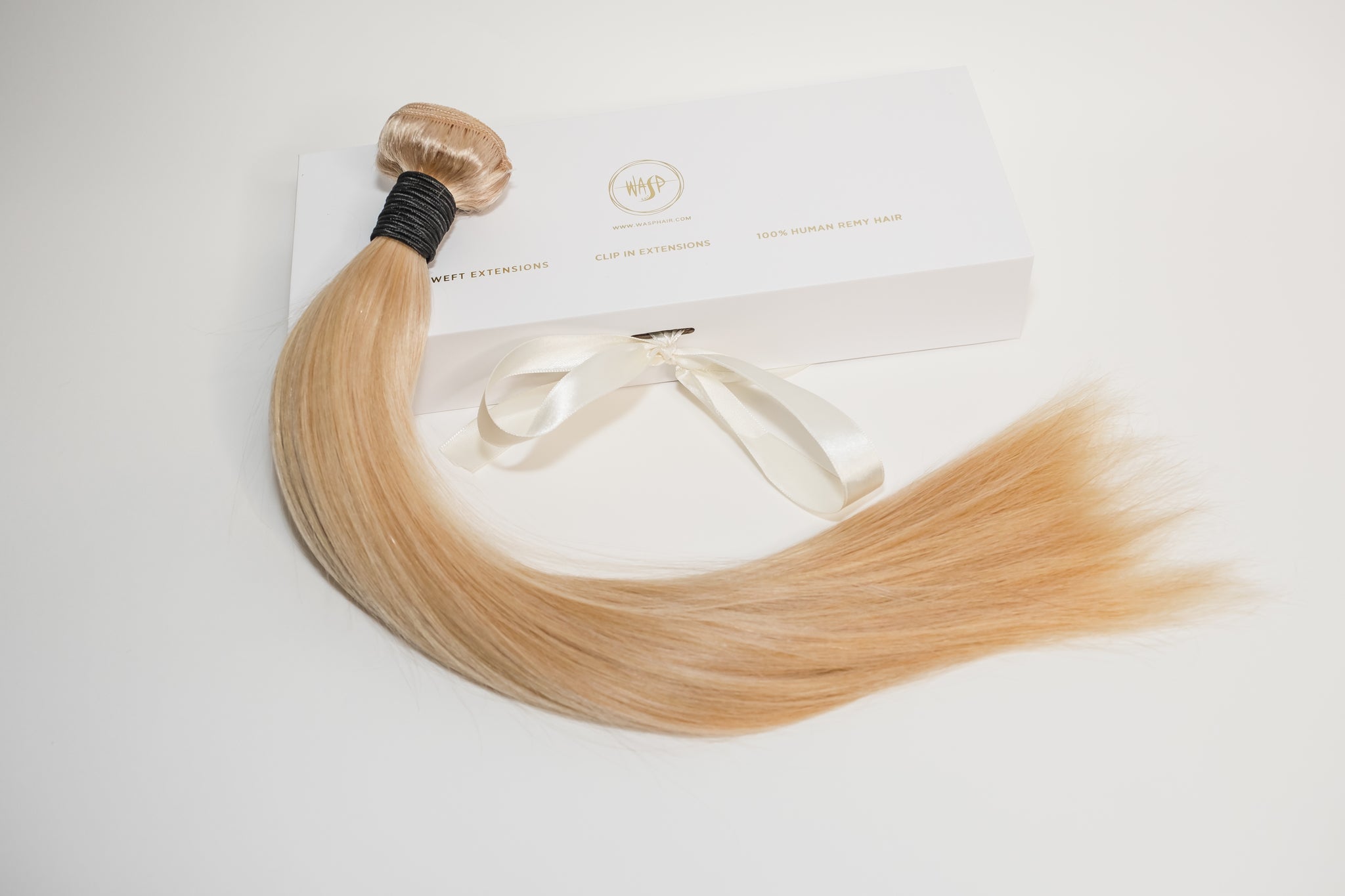 22" WEFT HAIR EXTENSIONS DELUXE BOX